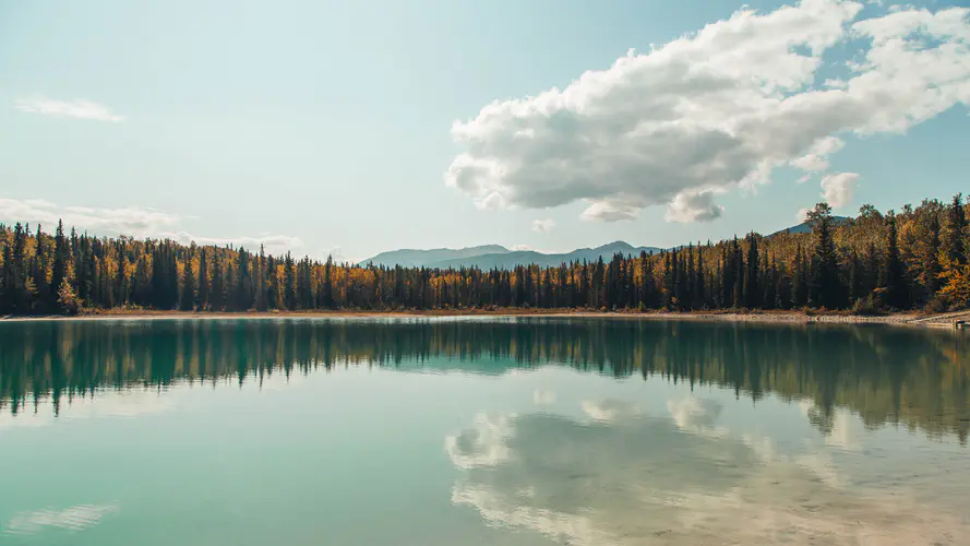 湖边美景 广角 自然景观 4K桌面壁纸 3840×2160