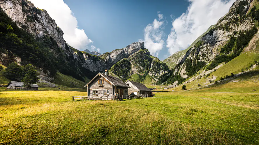 Seealpsee 绿色的 自然景观 的房子 高地 4K桌面壁纸 3840×2160