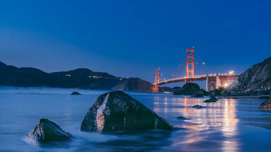 反射 里程碑 大海 海洋 天空 4K桌面壁纸 3840×2160