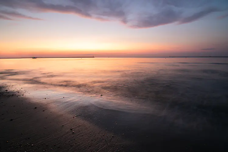 刘易斯海滩4k风景壁纸