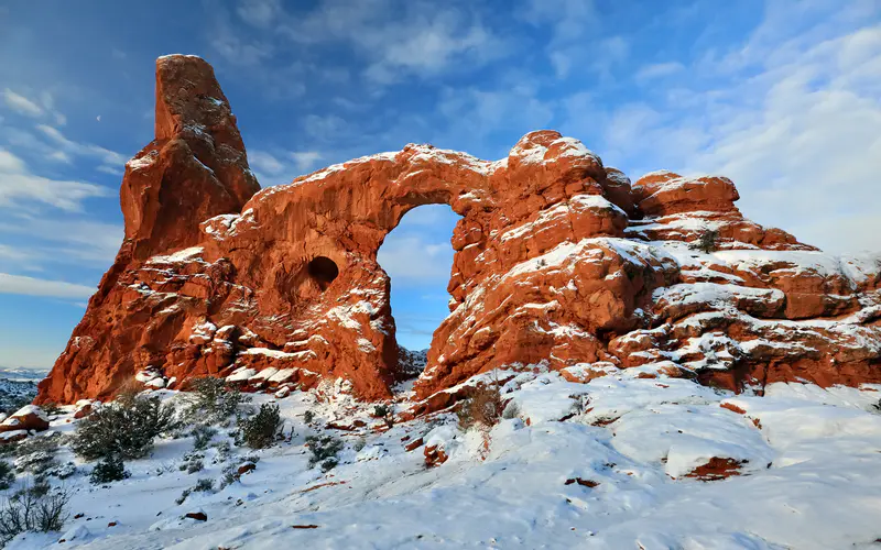 炮塔拱形浮雕,2022,雪山,5K桌面壁纸5120×3200,照片