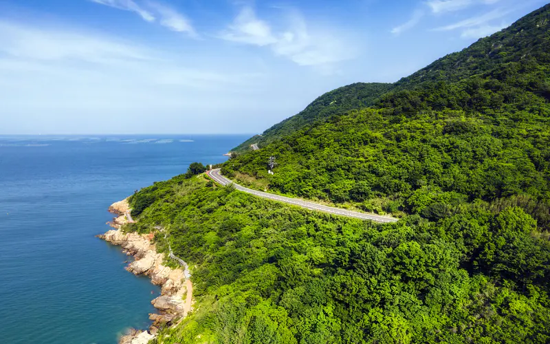 岛 海滨 海岸线 高速公路 2021 风景 5K桌面壁纸5120×3200 照片