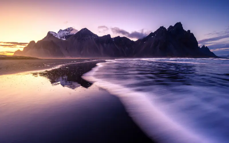 冰岛 山 海岸 海滩 日出 海浪 5K桌面壁纸5120×3200