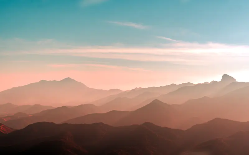 清晨 日出 山 风景 薄雾 5K桌面壁纸5120×3200