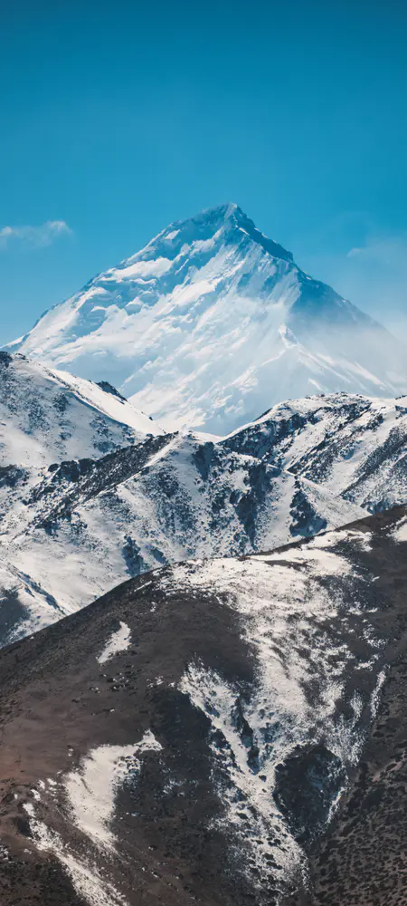 雪山巍峨风光壁纸
