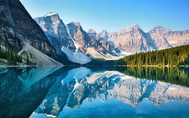 雪山,冰碛湖,倒影,夏天,加拿大,5K桌面壁纸5120×3200