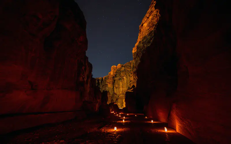 佩特拉 约旦 旅行 2021 山谷 夜景 5K桌面壁纸5120×3200 照片