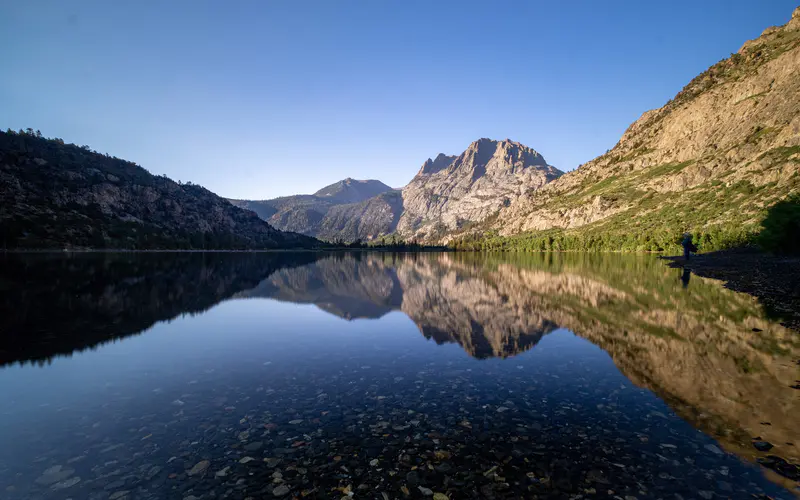 山,湖,倒影,2022,自然,5K桌面壁纸5120×3200,照片