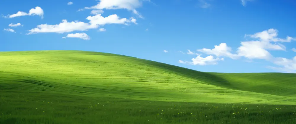 windows xp 蓝天白云绿草地3440×1440带鱼屏壁纸