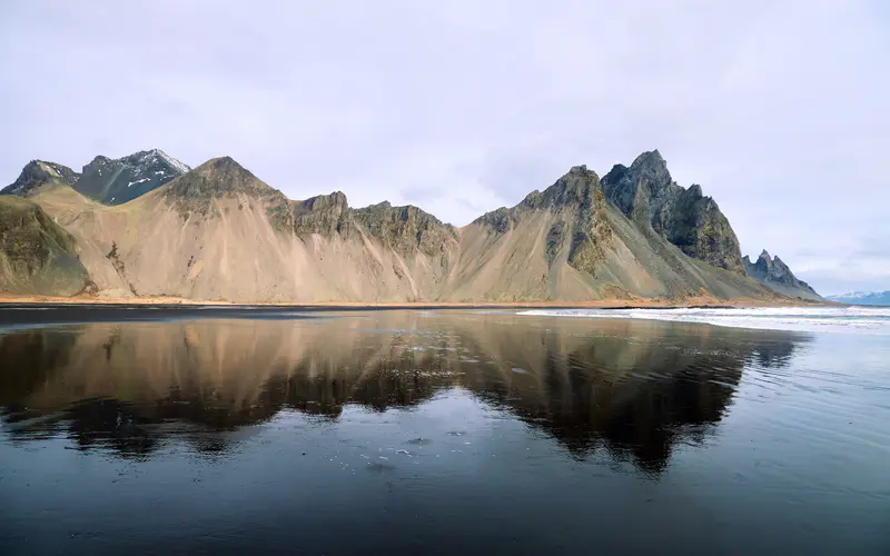 霍芬岛 山丘 海岸线 海岸 全景 5K桌面壁纸5120×3200