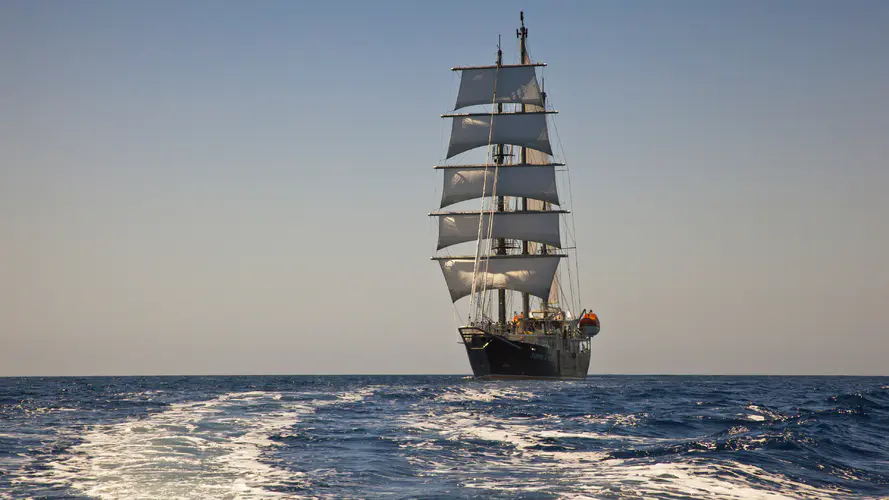 高船 barquentine 船只 扬帆 游船 4K桌面壁纸 3840×2160