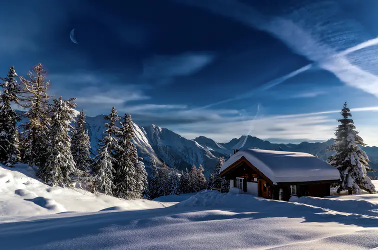 自然 风景 冬天 雪 天空 云 树 房子 4K壁纸