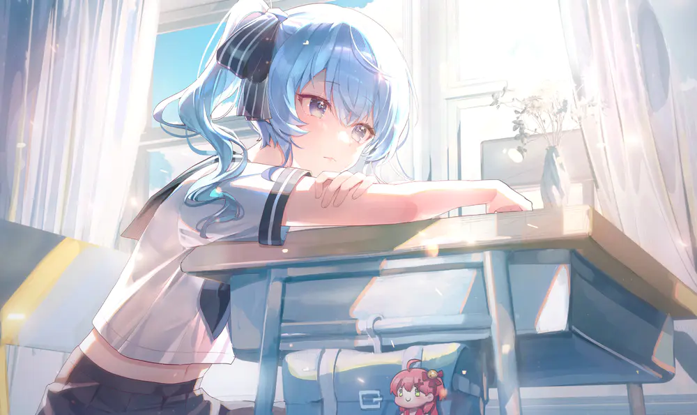 蓝发 少女 校园 课桌 动漫