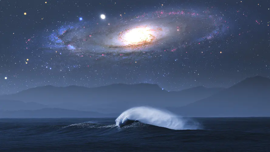 仙女座星系与夜空下的波浪风景 4K高清壁纸