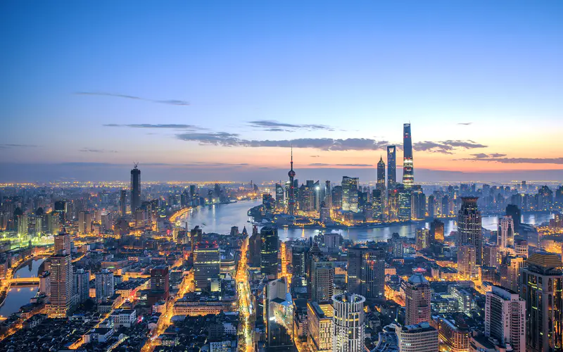 东方明珠电视塔城市夜景灯光4K壁纸 璀璨都市之夜