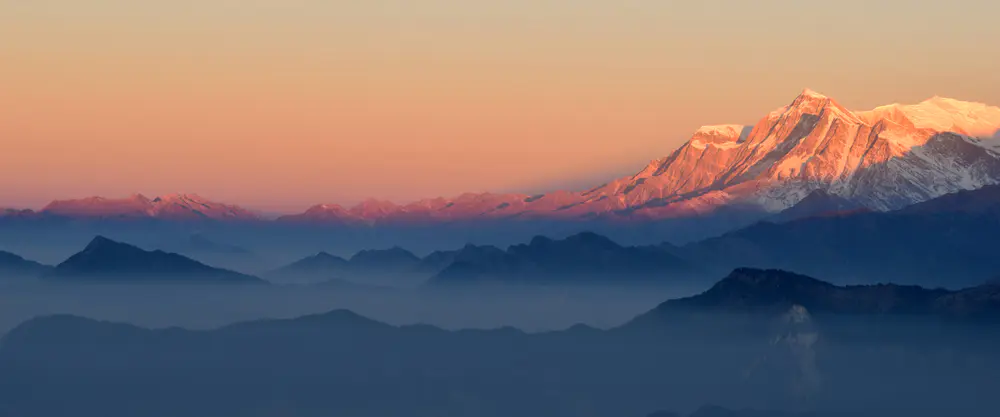 日出雪山风光_3840x1600带鱼屏_高清电脑桌面壁纸