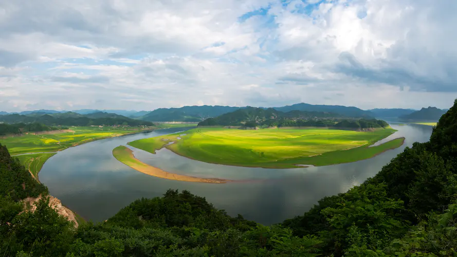 山川环形河流4k风景壁纸