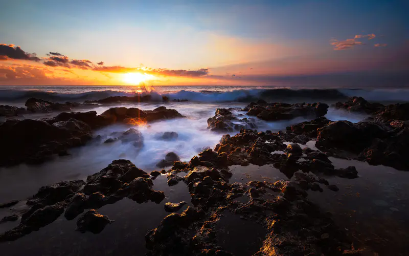 海岸 沙滩 礁石 日出 阳光 留尼旺岛 5K桌面壁纸5120×3200