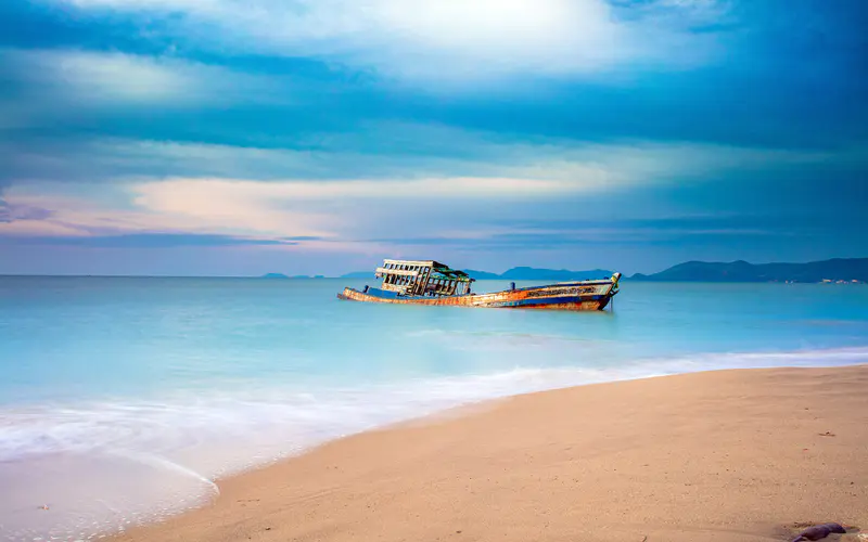 泰国,热带,海滩,搁浅,渔船,5K桌面壁纸5120×3200