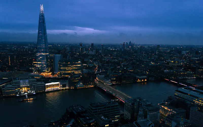 碎片大厦 地标 桥街 夜 英国伦敦 5K桌面壁纸5120×3200