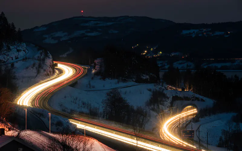 冬季 夜晚 环路 隧道 照明 5K桌面壁纸5120×3200